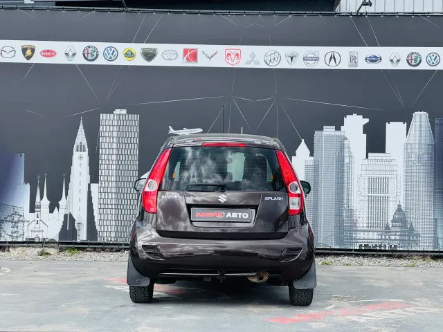 Suzuki Splash - фото 4