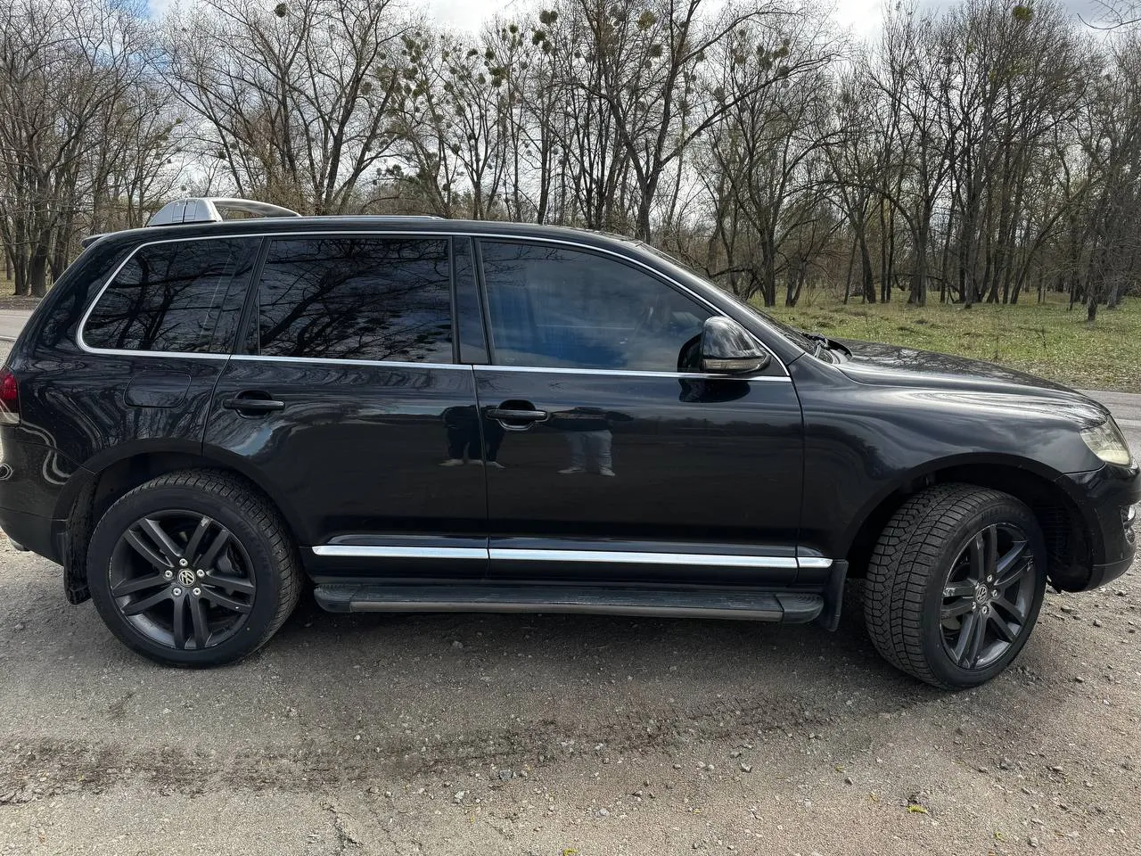 Volkswagen Touareg - фото 4