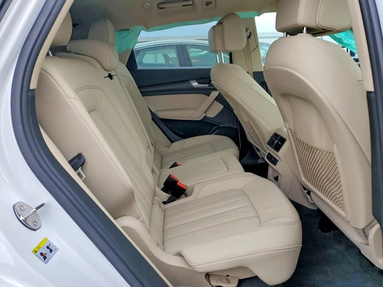 Audi Q5 - фото 10