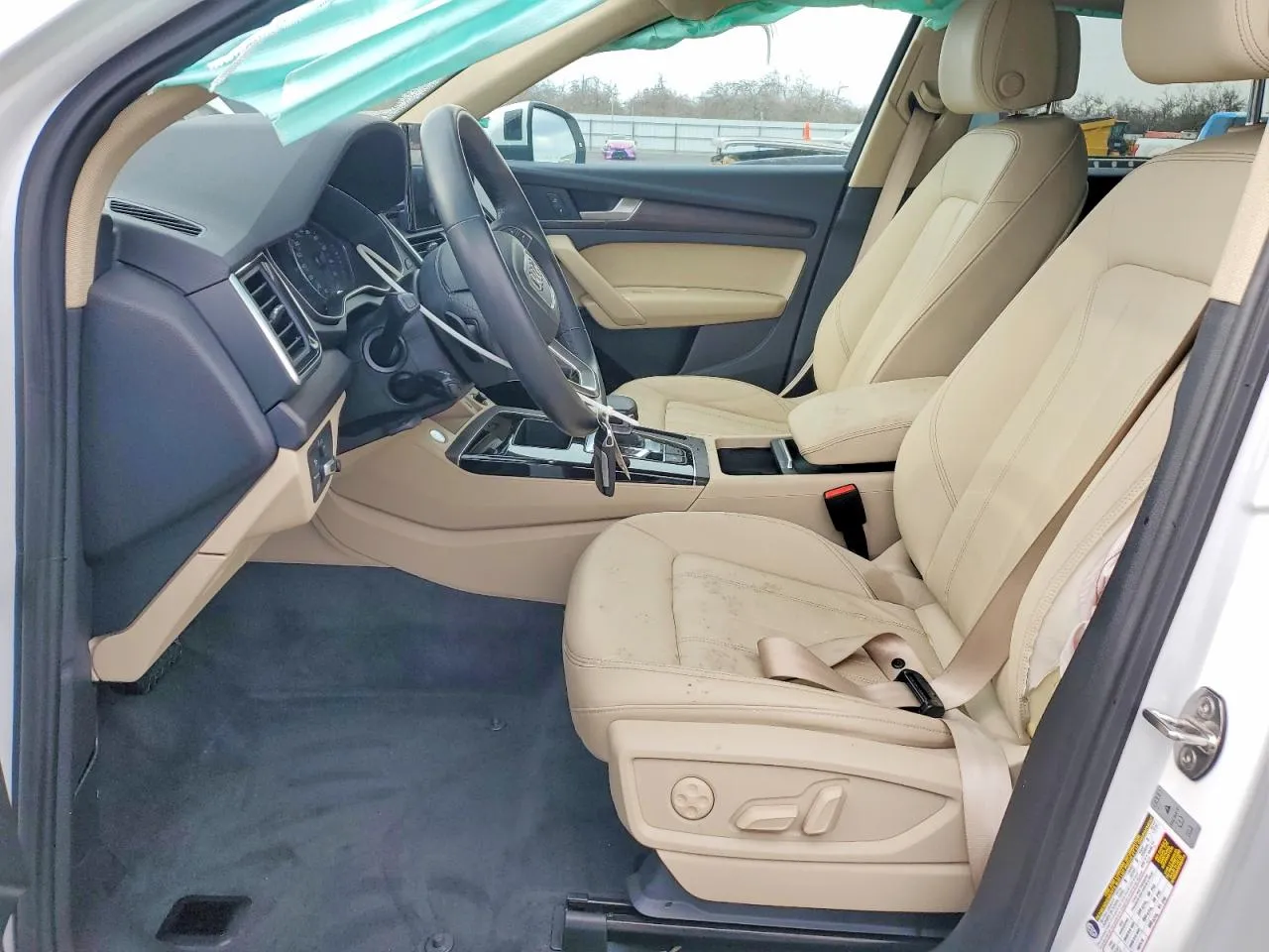 Audi Q5 - фото 7