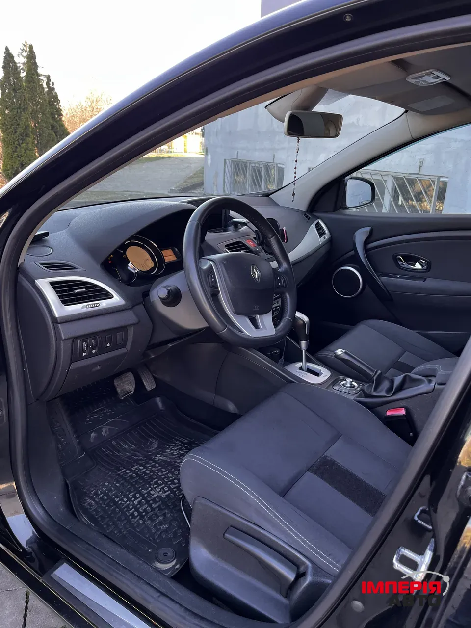 Renault Megane - фото 22