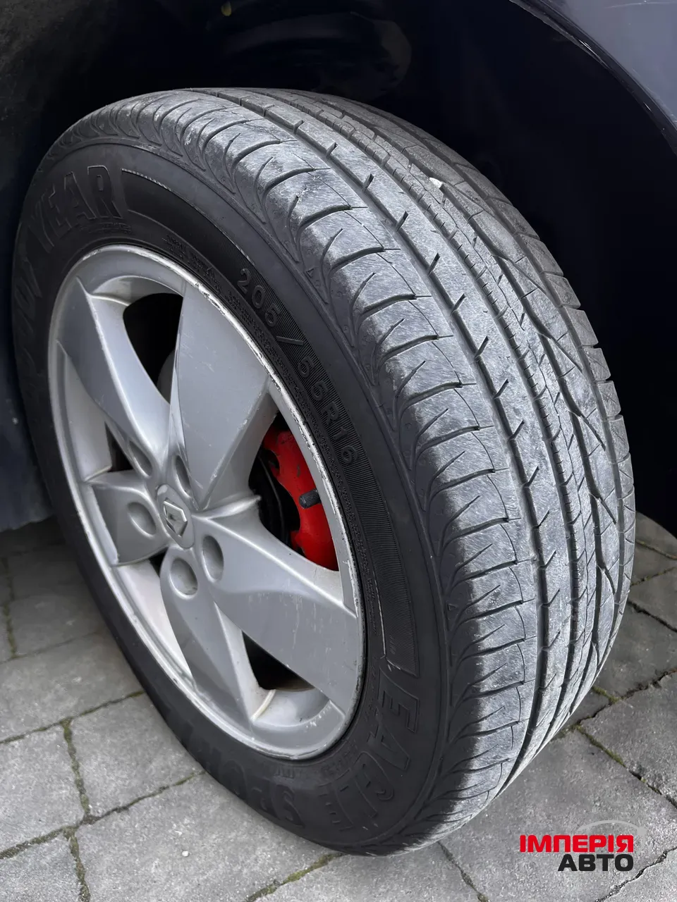 Renault Megane - фото 20