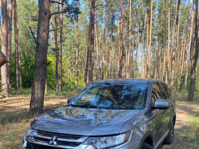 Mitsubishi Outlander 2018, Київ, $14 100 - зображення 1