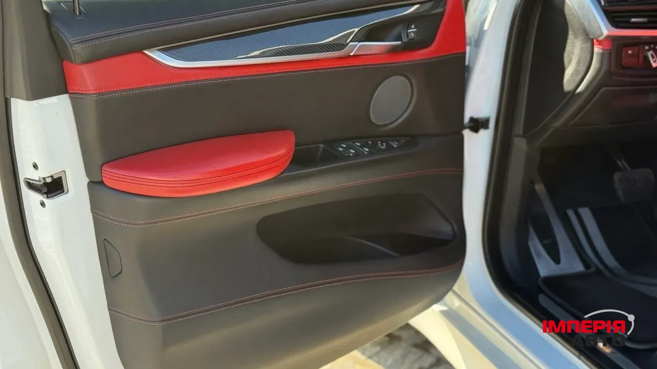 BMW X5 M - фото 41