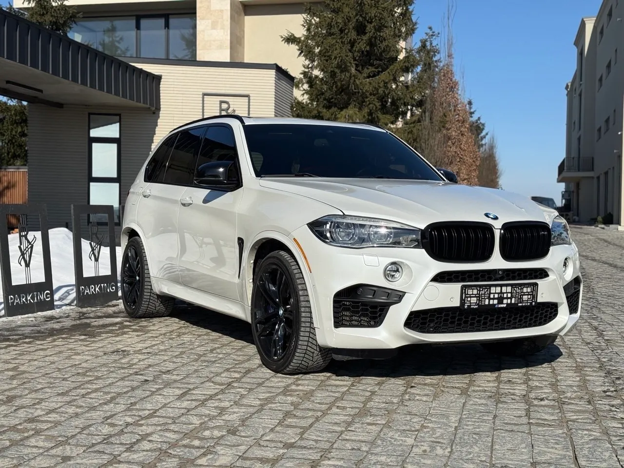 BMW X5 M - фото 13