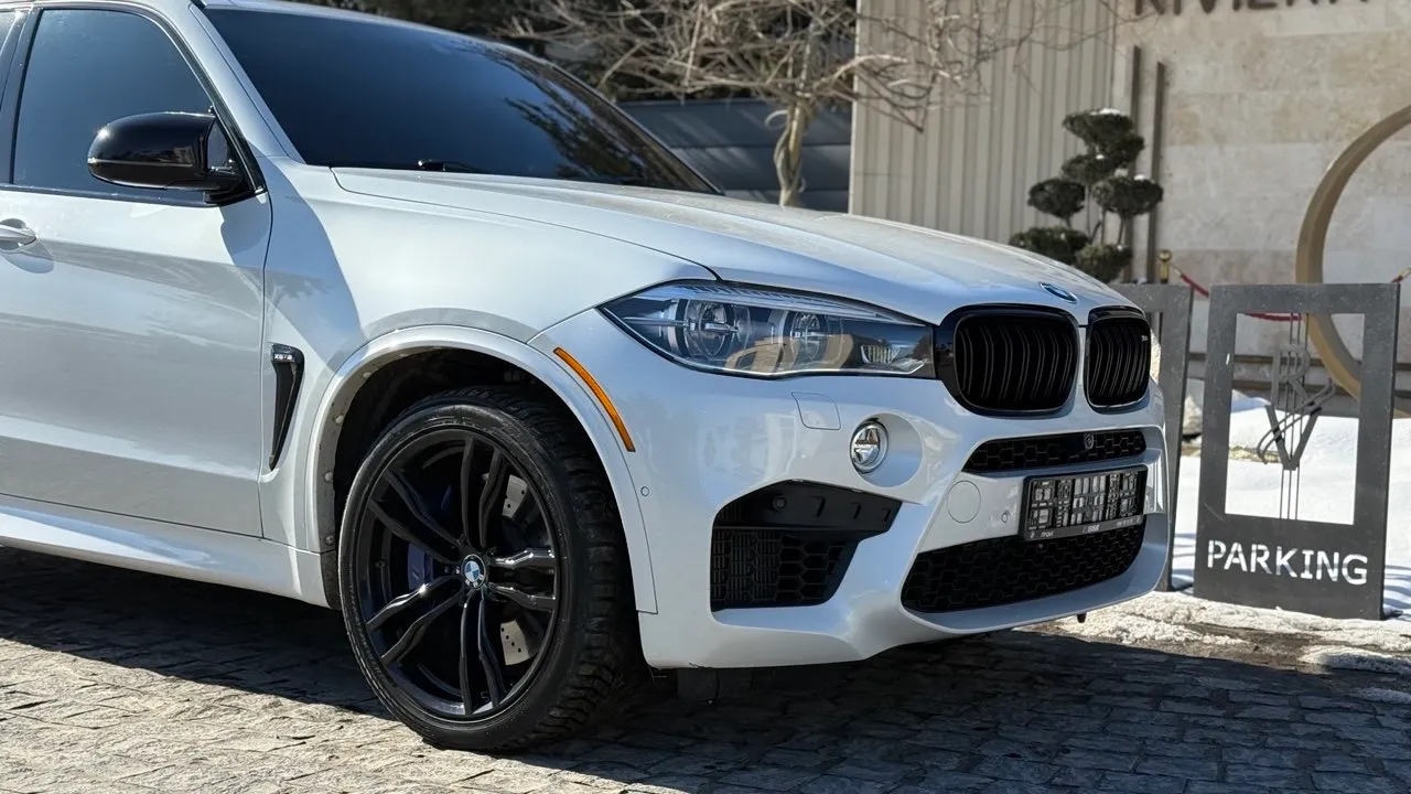 BMW X5 M - фото 31