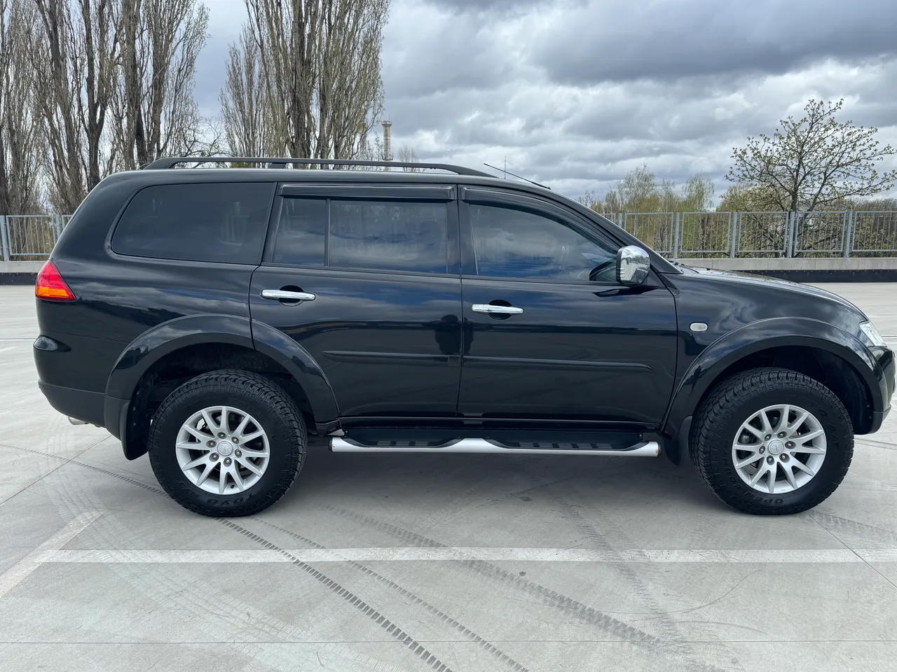 Mitsubishi Pajero Sport - фото 7