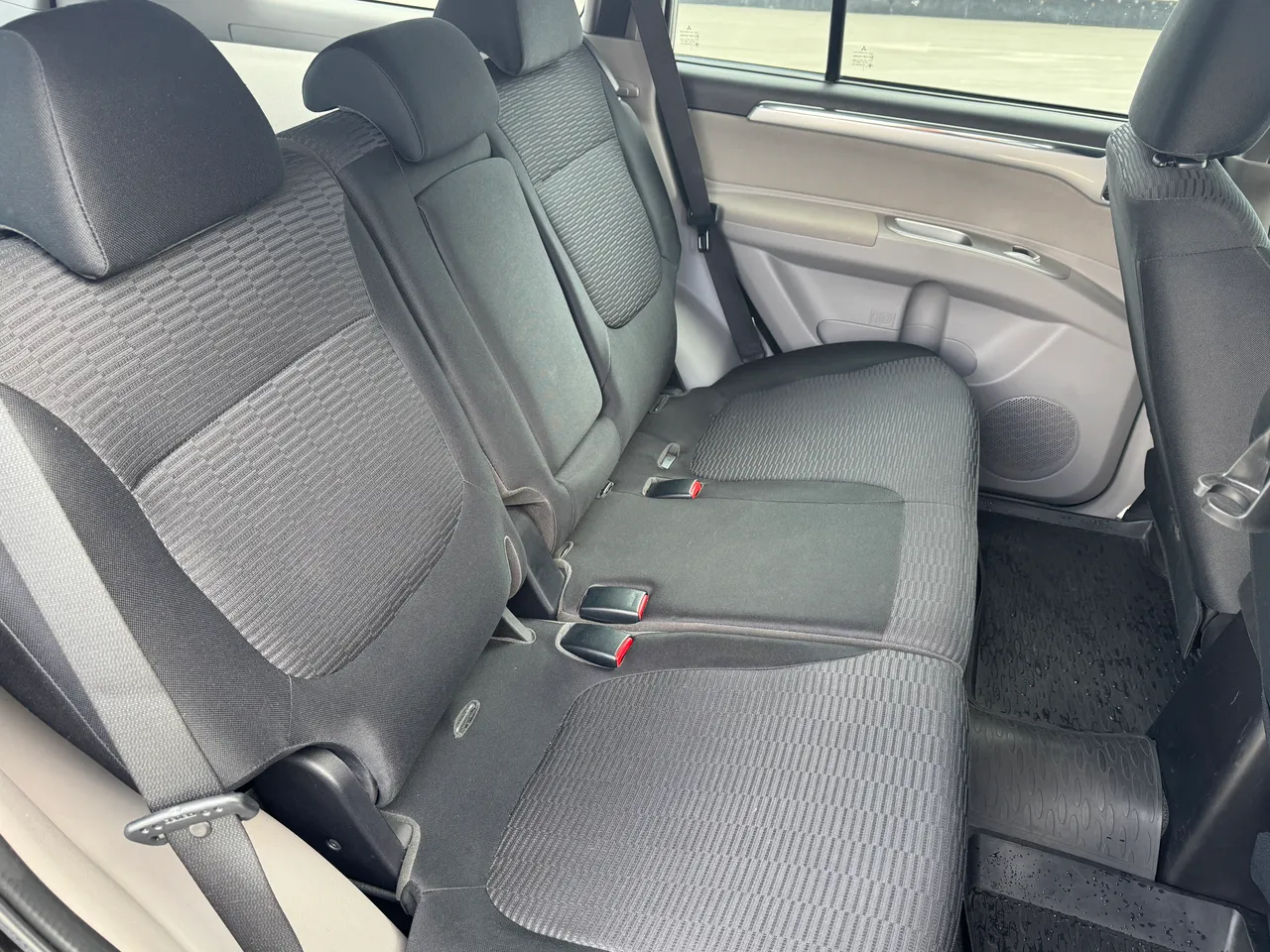 Mitsubishi Pajero Sport - фото 13