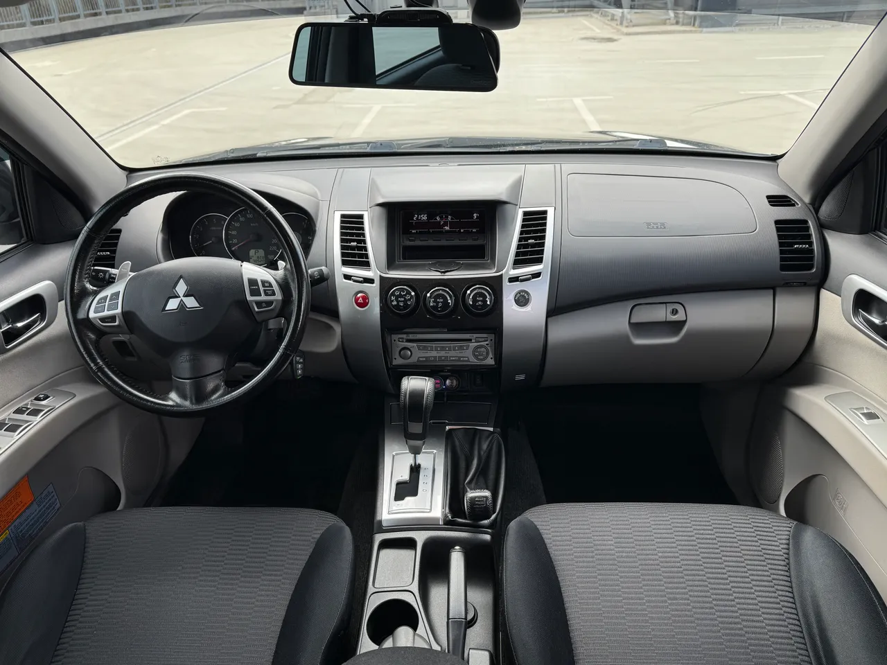 Mitsubishi Pajero Sport - фото 11