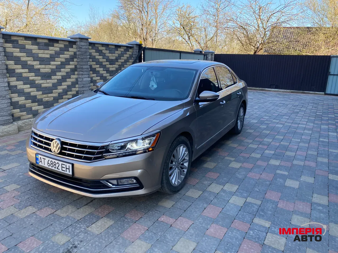 Volkswagen Passat - фото 3
