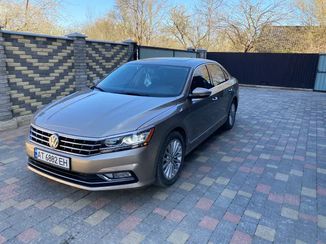 Volkswagen Passat - фото 3