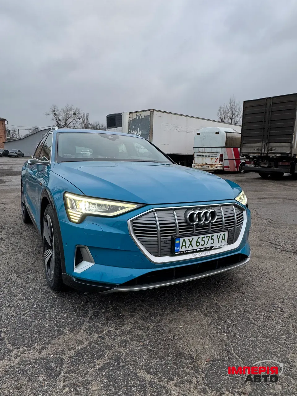 Audi e-tron - фото 14