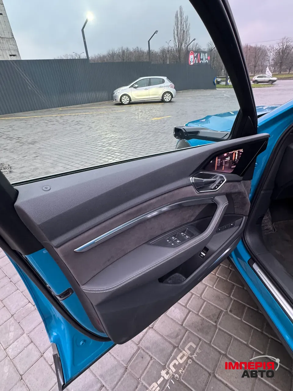 Audi e-tron - фото 43