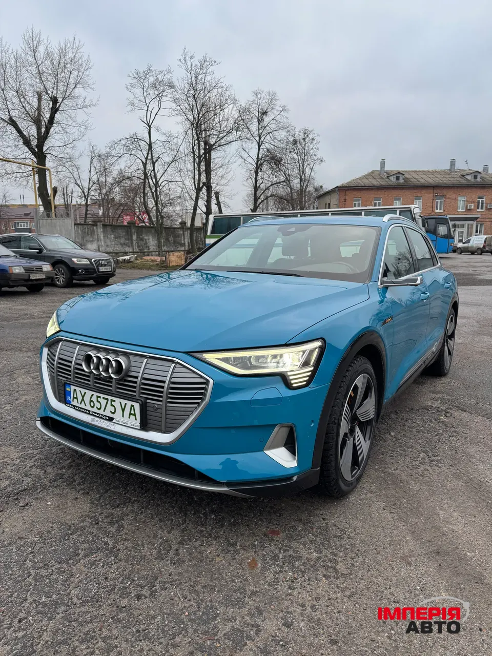 Audi e-tron - фото 6