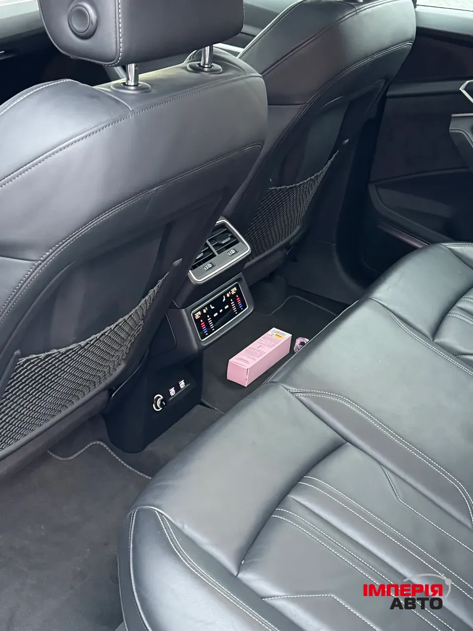 Audi e-tron - фото 41