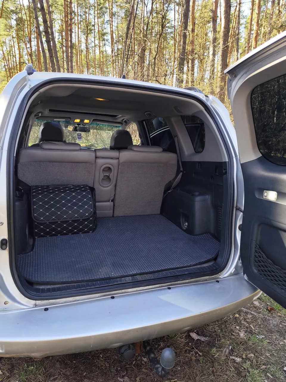 Toyota RAV4 - фото 6