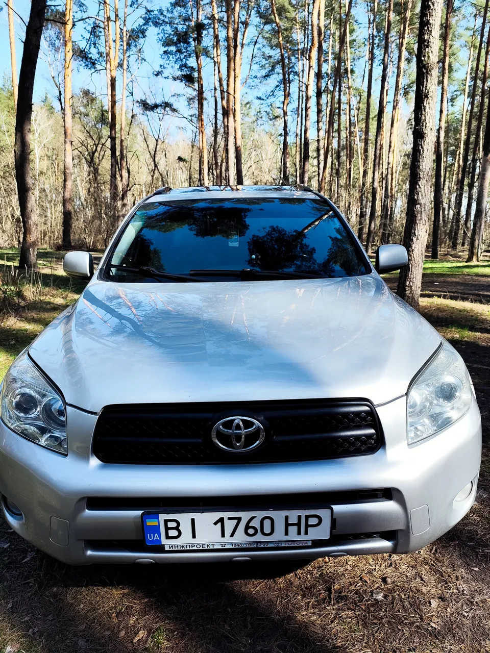 Toyota RAV4 - фото 2