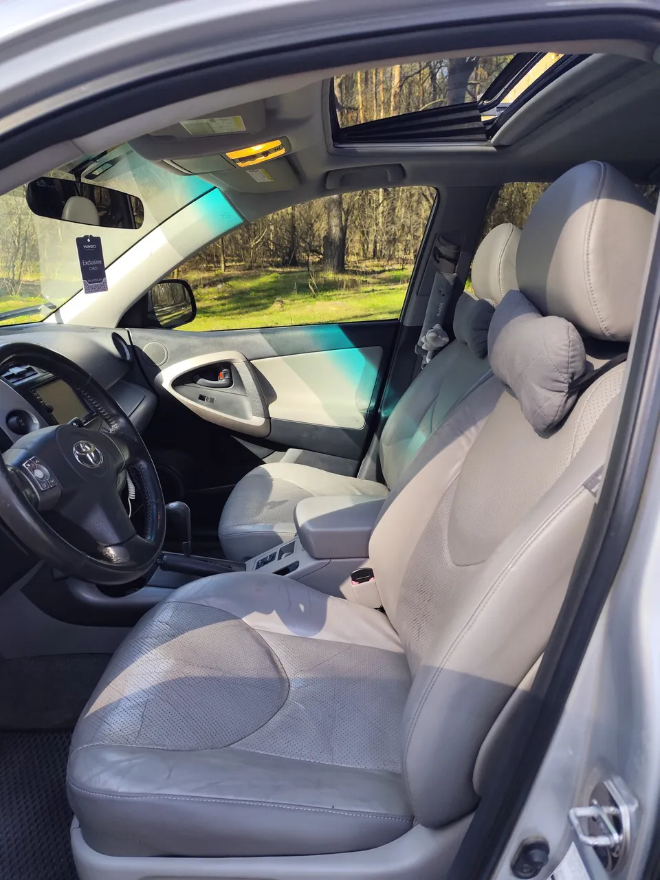 Toyota RAV4 - фото 23