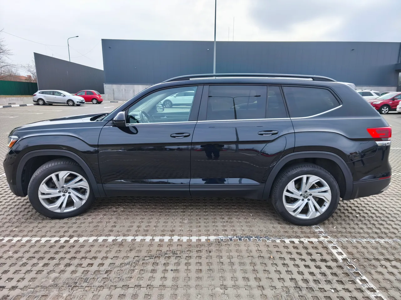 Volkswagen Atlas - фото 12