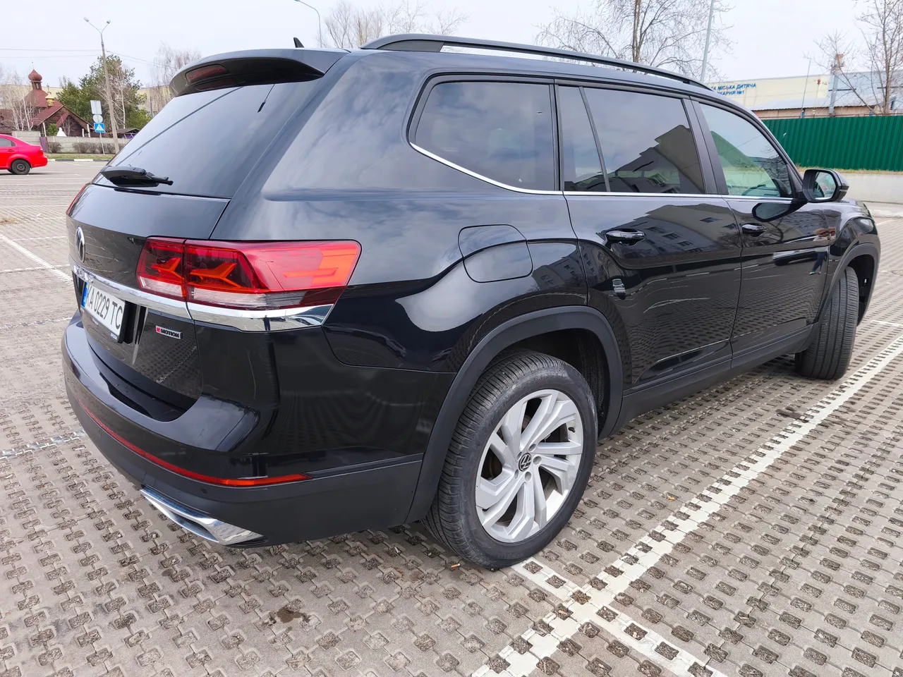 Volkswagen Atlas - фото 7