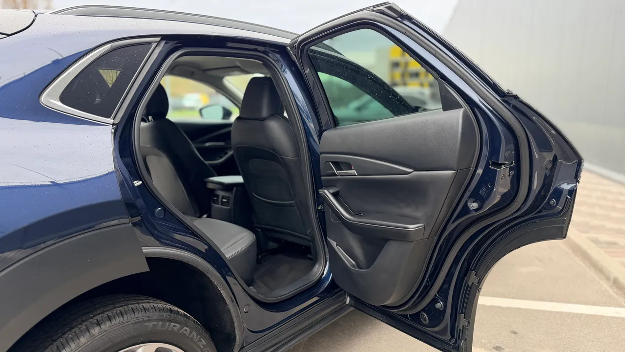 Mazda CX-30 - фото 25