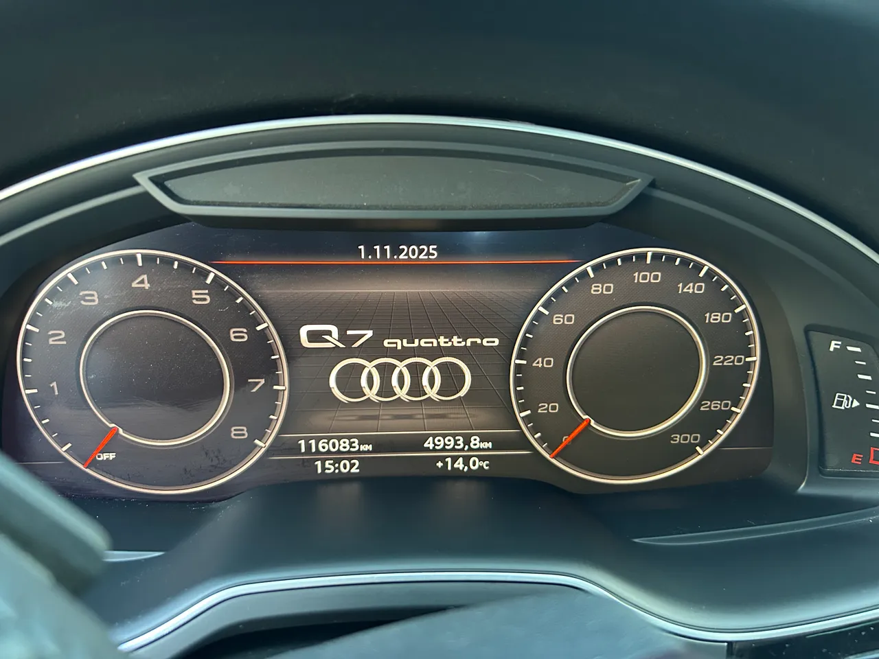 Audi Q7 - фото 9