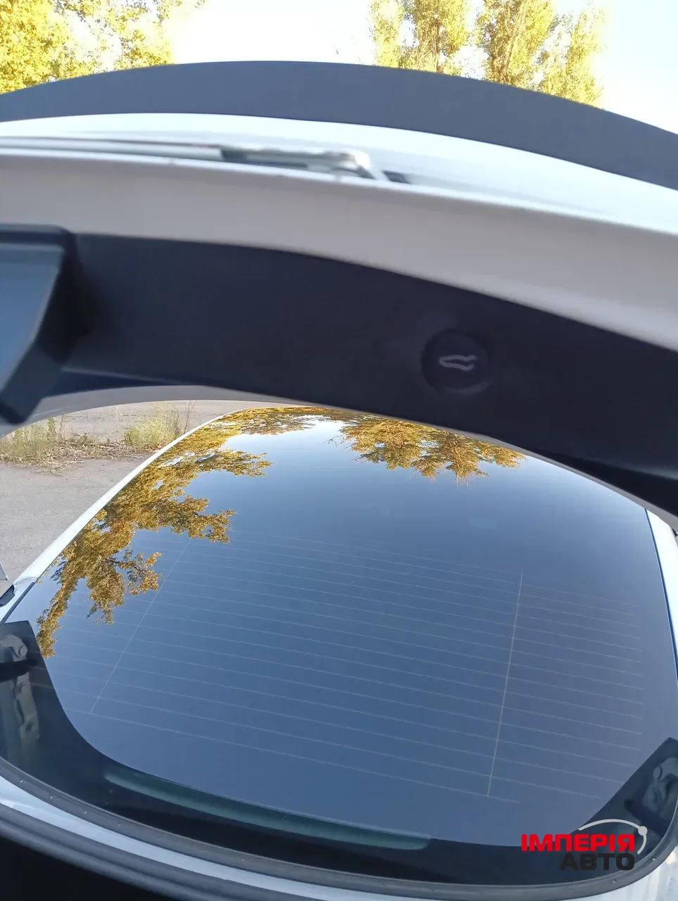 Tesla Model 3 - фото 13