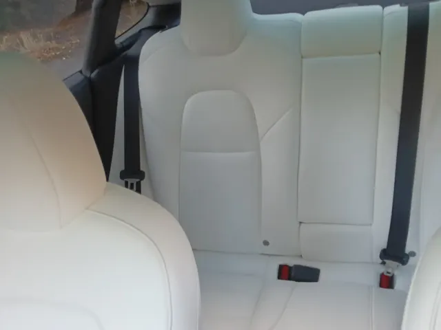 Tesla Model 3 - фото 4