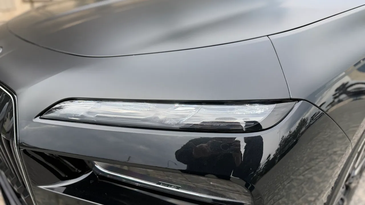 BMW 7 серії - фото 16