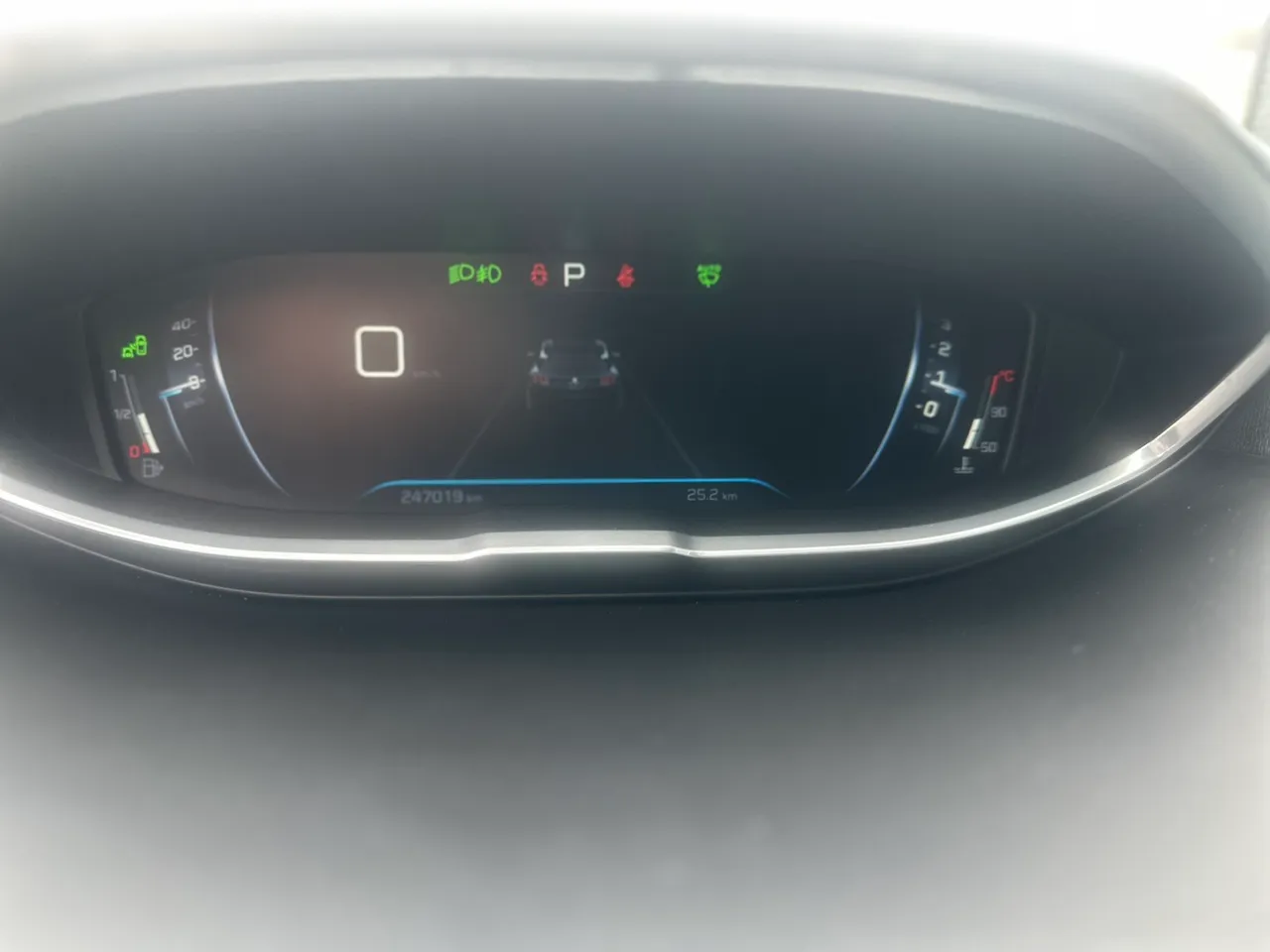 Peugeot 3008 - фото 10