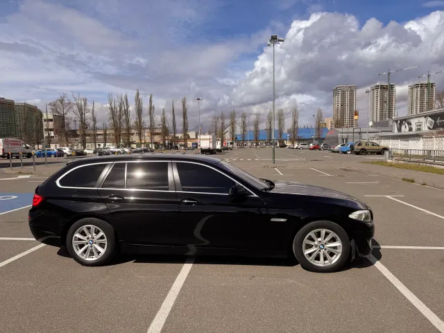 BMW 5 серії - фото 2