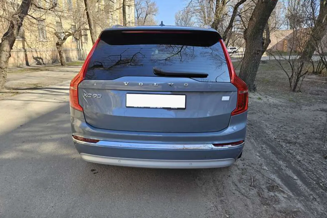 Volvo XC90 - фото 5