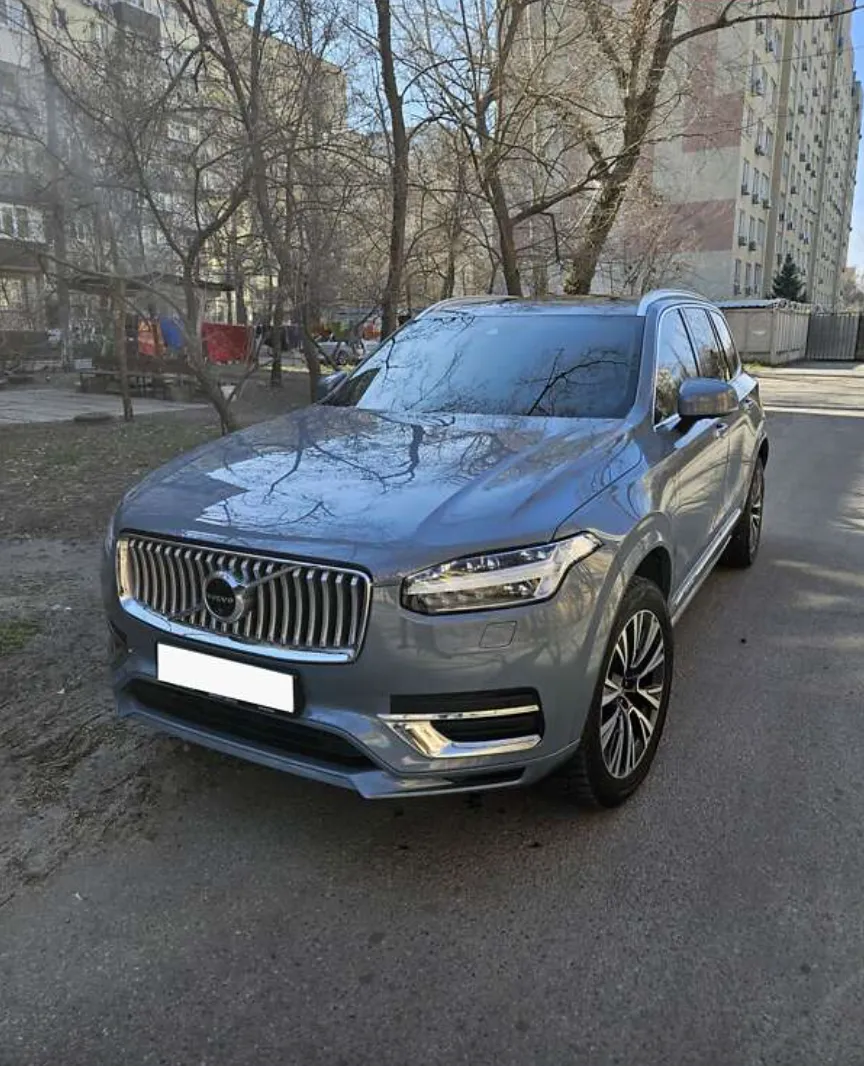 Volvo XC90 - фото 2