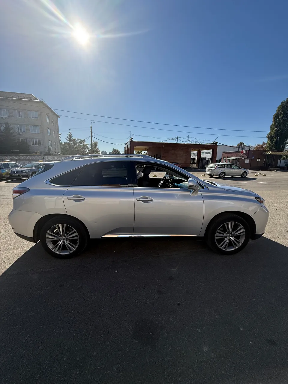 Lexus RX - фото 3