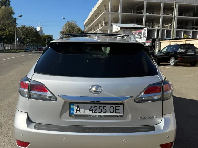 Lexus RX - фото 2