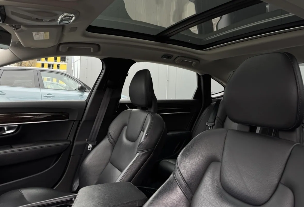 Volvo S90 - фото 14