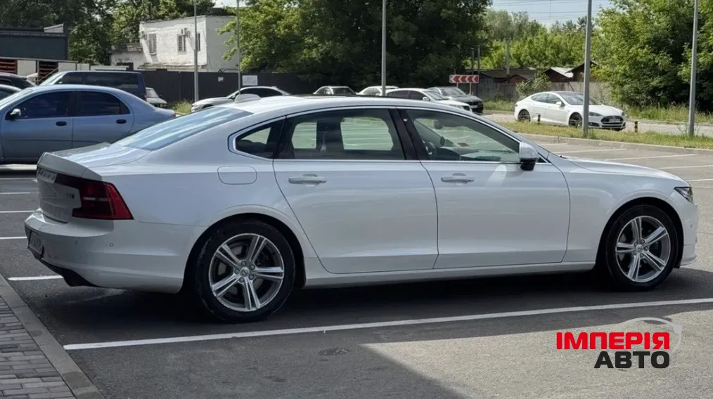 Volvo S90 - фото 6