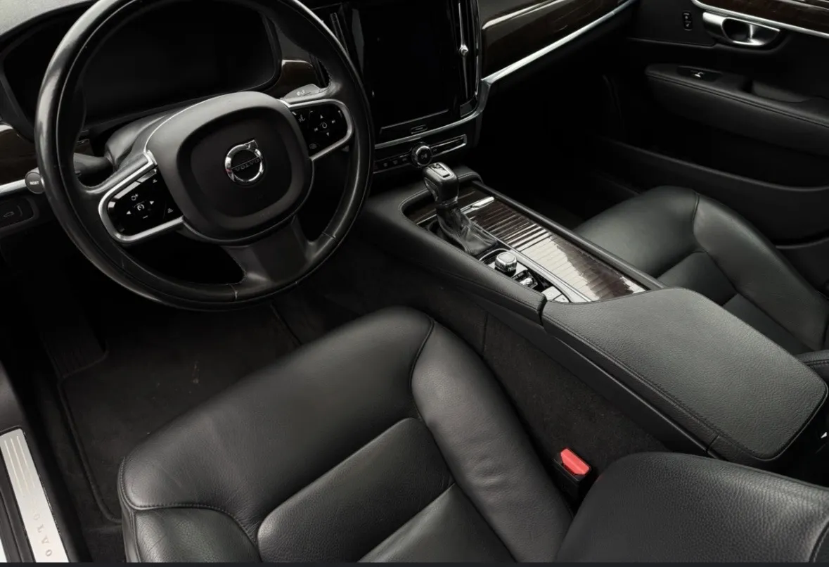 Volvo S90 - фото 12