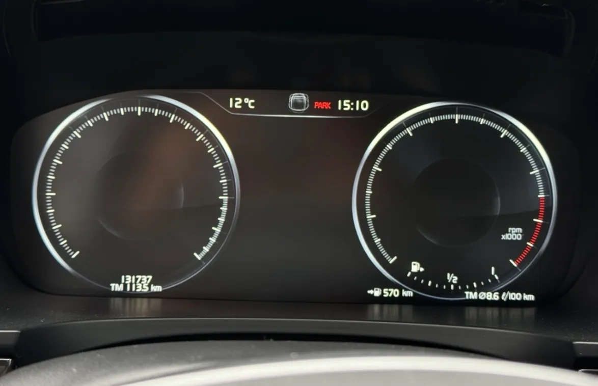 Volvo S90 - фото 16