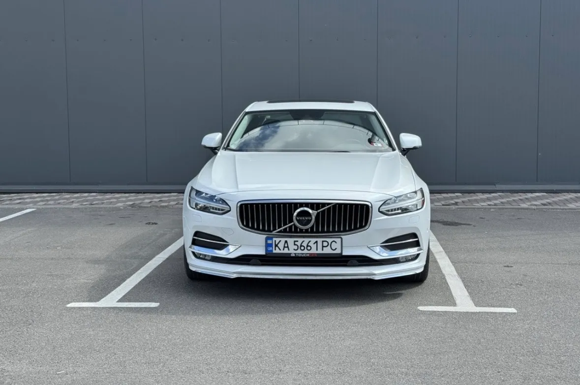 Volvo S90 - фото 3