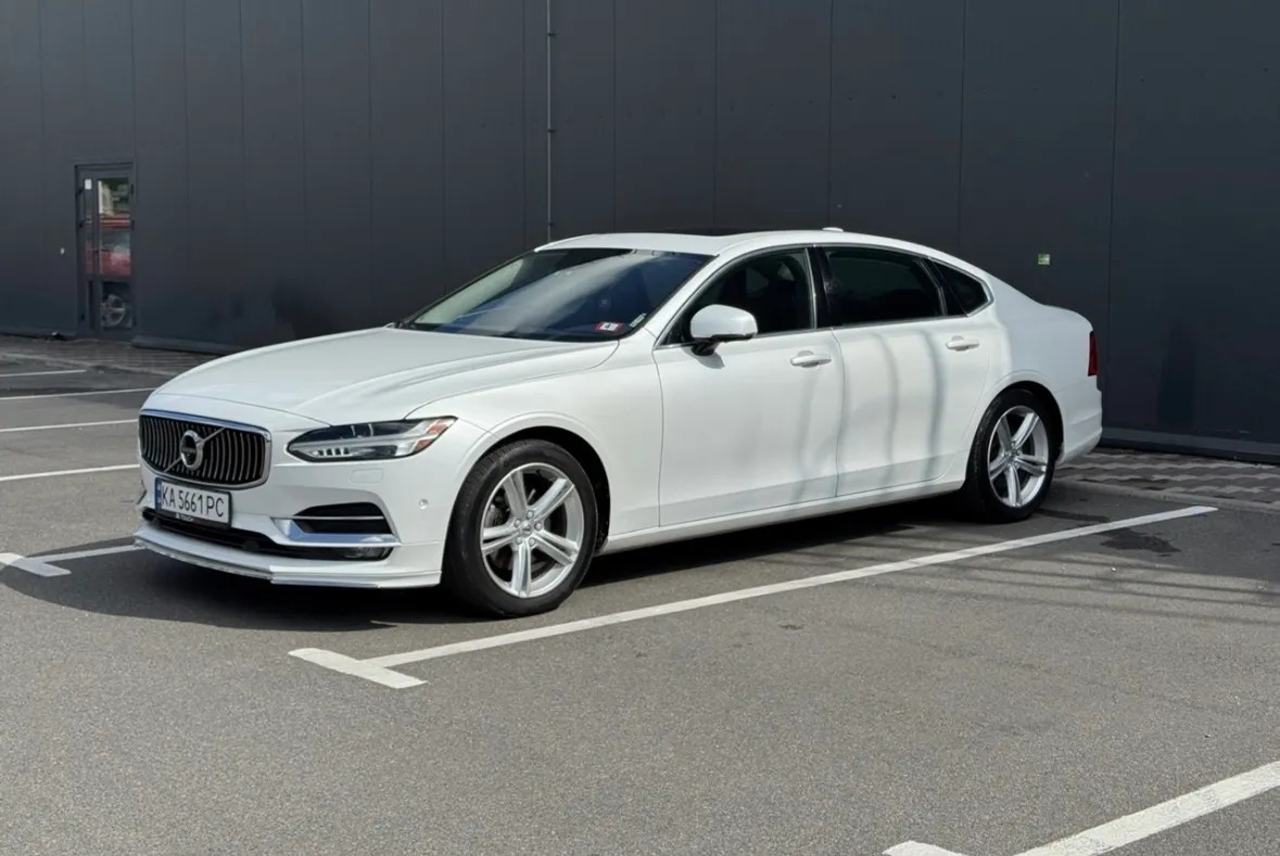 Volvo S90 - фото 5