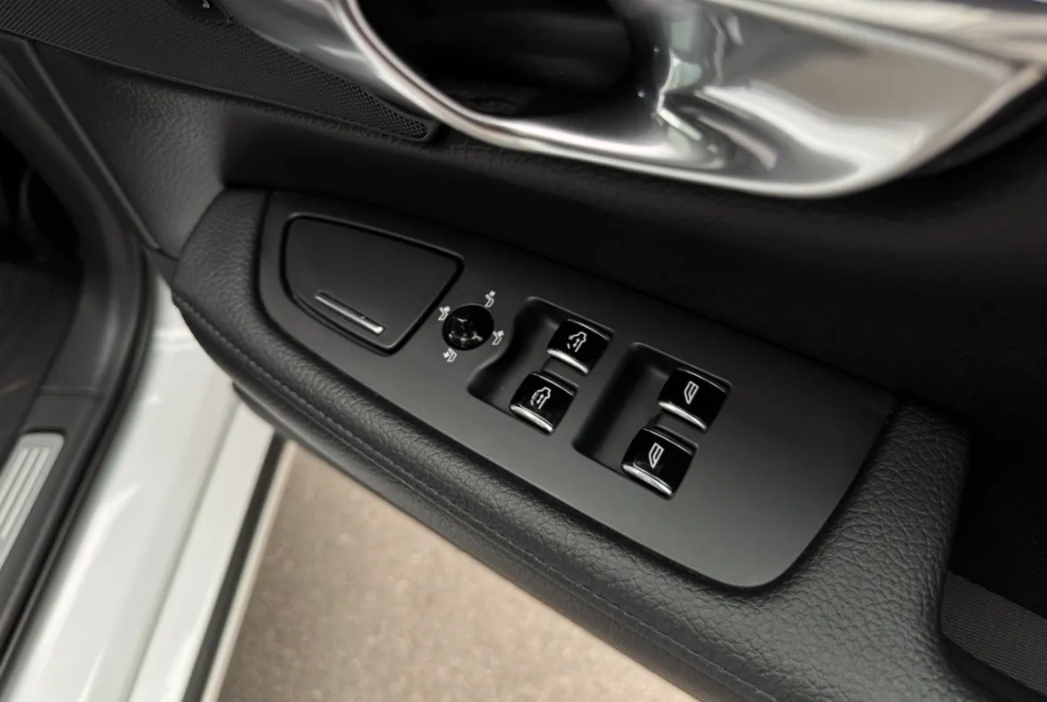 Volvo S90 - фото 24