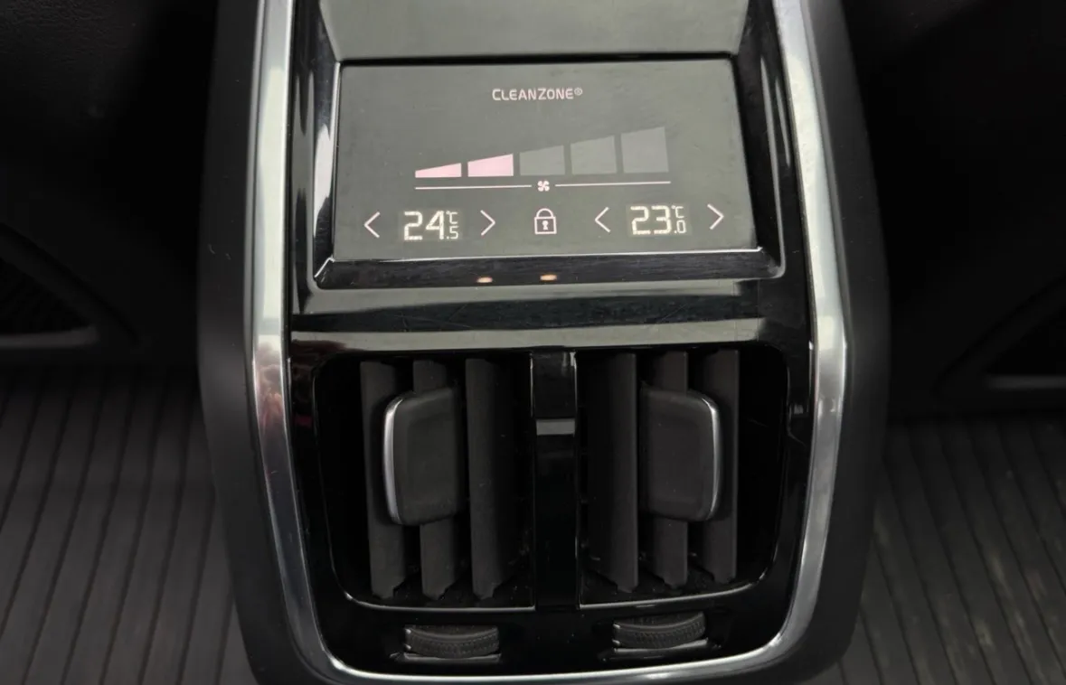 Volvo S90 - фото 23