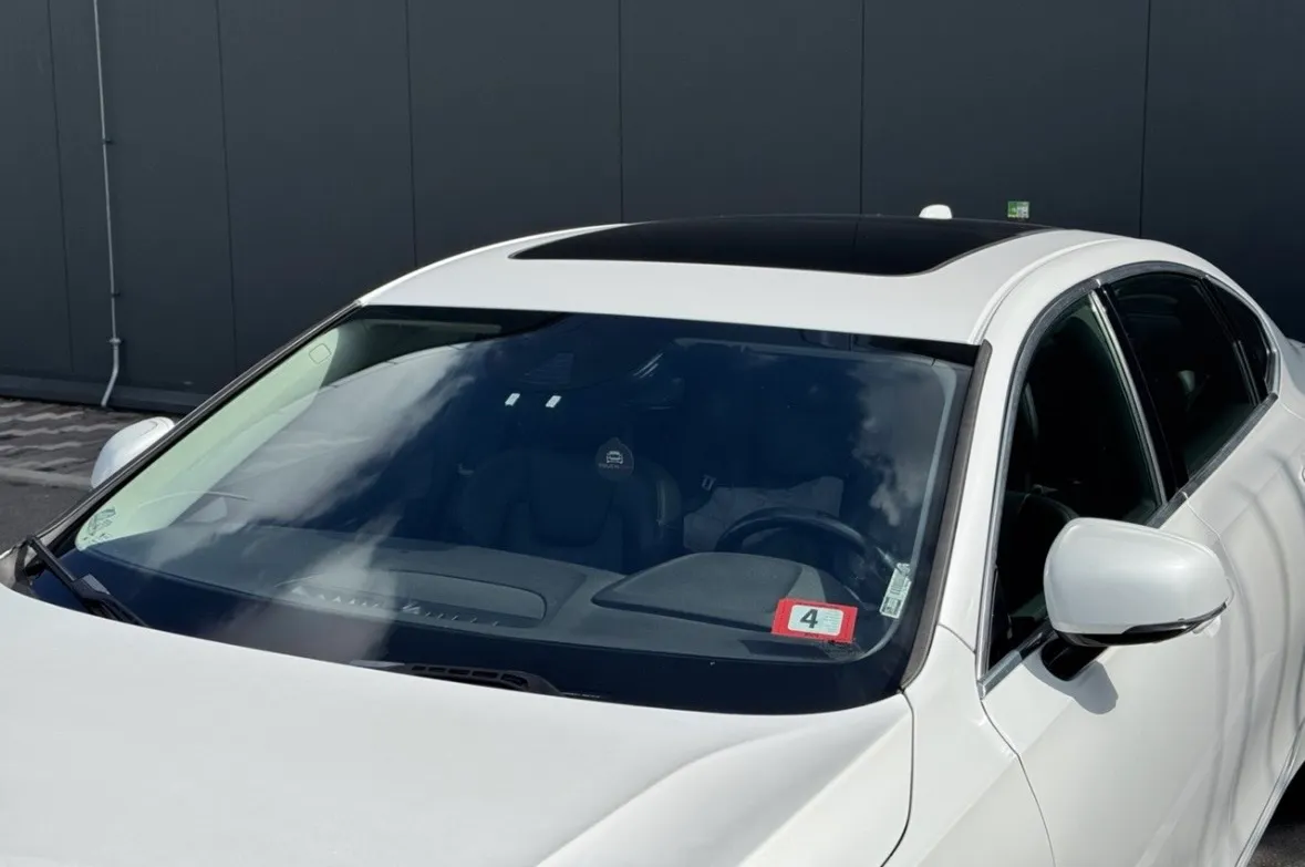 Volvo S90 - фото 7