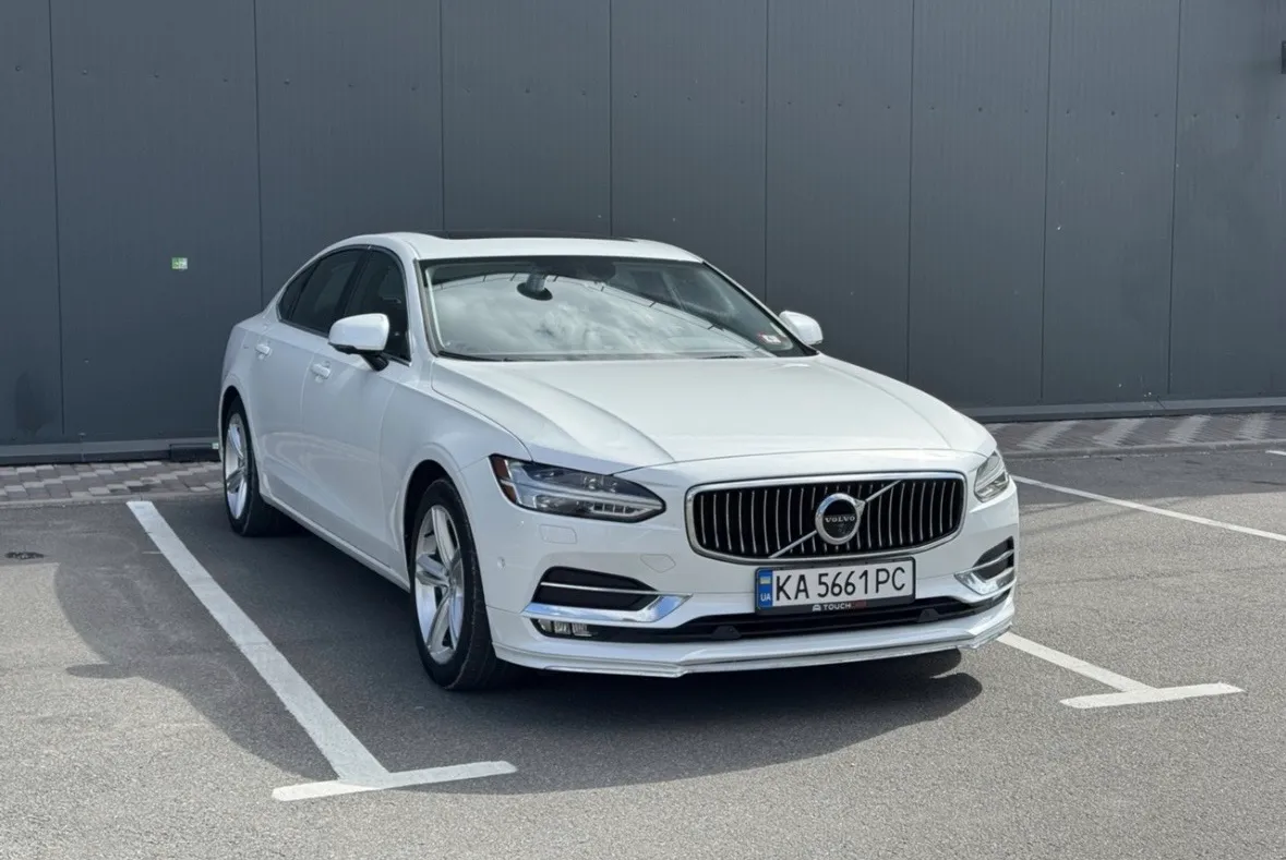 Volvo S90 - фото 1