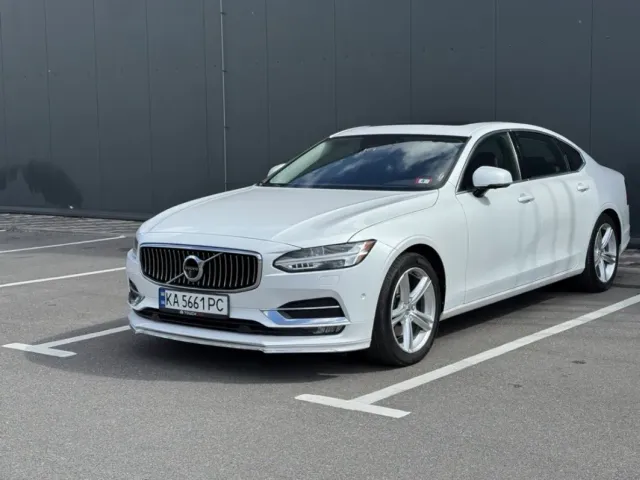 Volvo S90 - фото 4