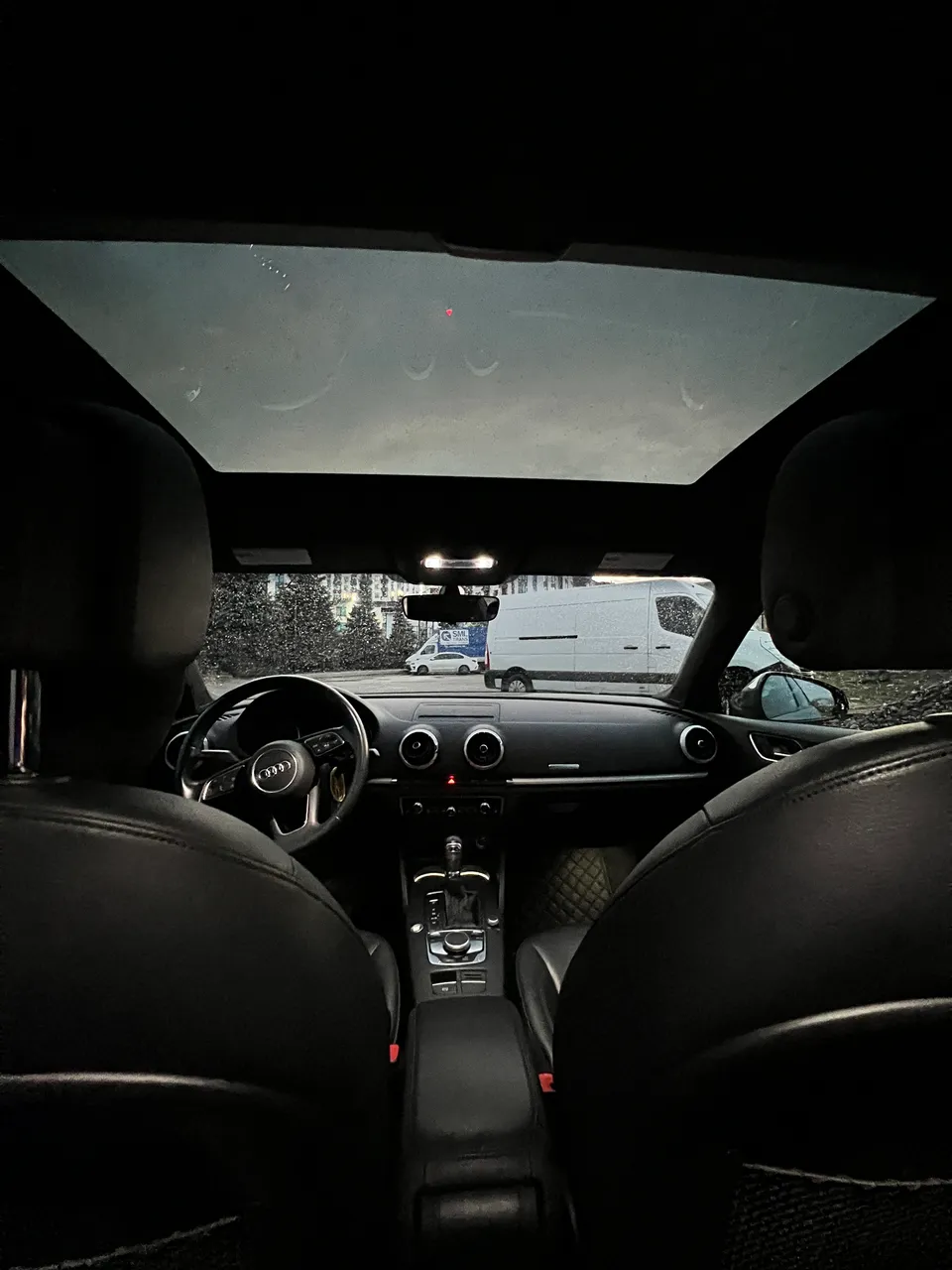 Audi A3 - фото 10