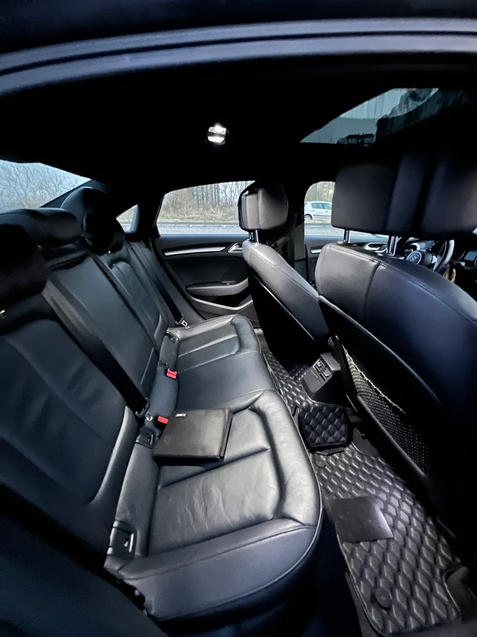Audi A3 - фото 14