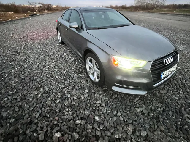 Audi A3 - фото 2