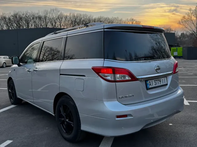 Nissan Quest - фото 3